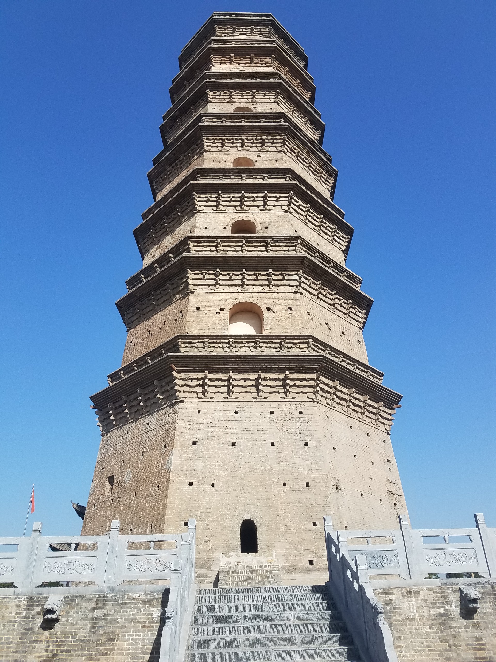 ɽ��������ˮ������